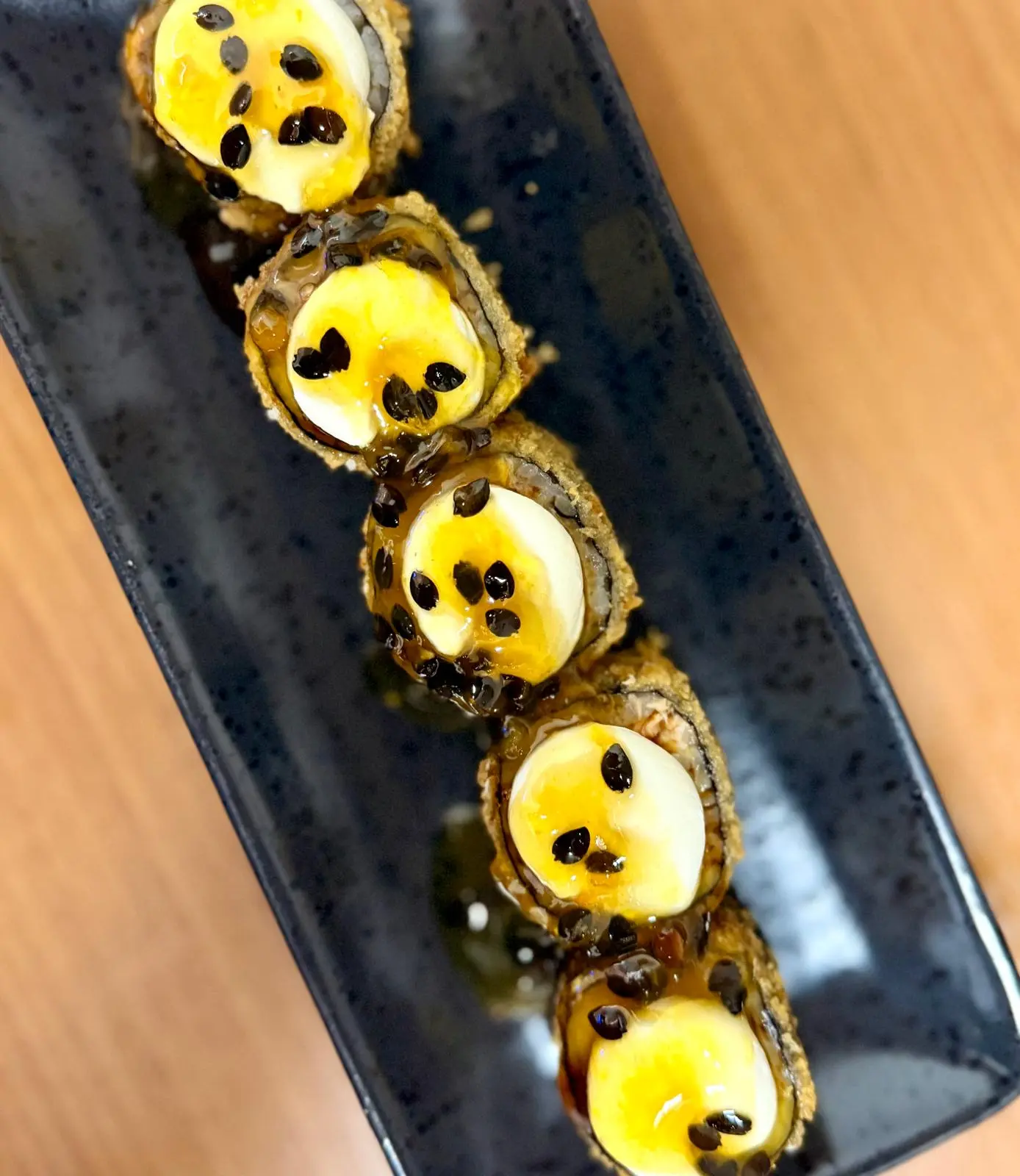 Hot Roll Passion Fruit (Maracuja)